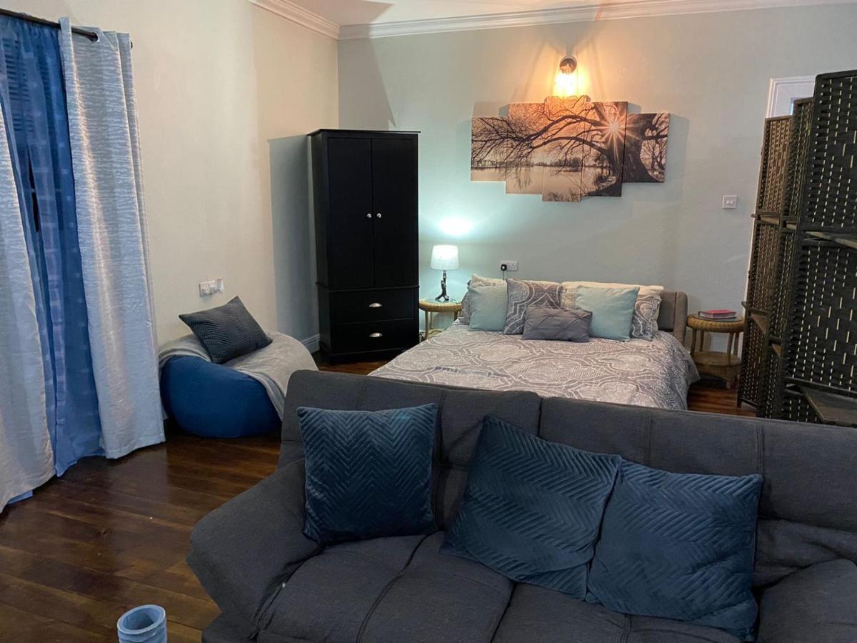 Arcadia Studio Apartment Augier Kültér fotó